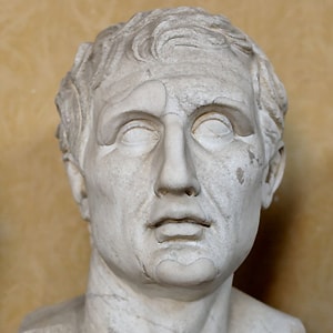 Buste de Ménandre, copie romaine de l'époque impériale d'après un original grec, Musée du Vatican - © Jastrow, 2006